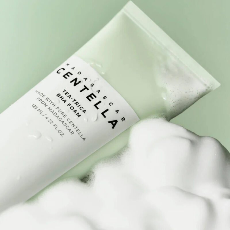 SKIN1004 - Madagascar Centella Tea-trica BHA Foam [125ml] - Imagen 2
