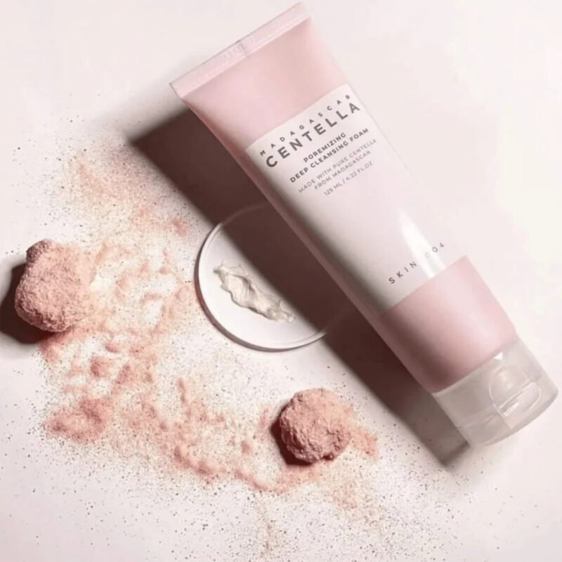SKIN1004 - Madagascar Centella Poremizing Cleanising Foam 125mL - Imagen 2